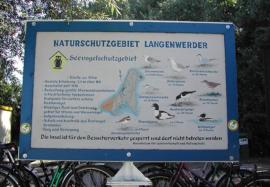 Hinweisschilder der Vogelschutzinsel Insel Langenwerder