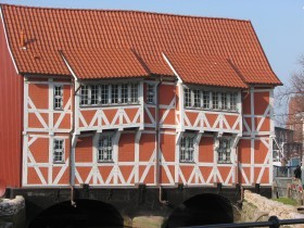 Historisches Gebäude am Alten Hafen