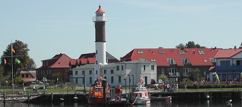 Leuchtturm am Hafen