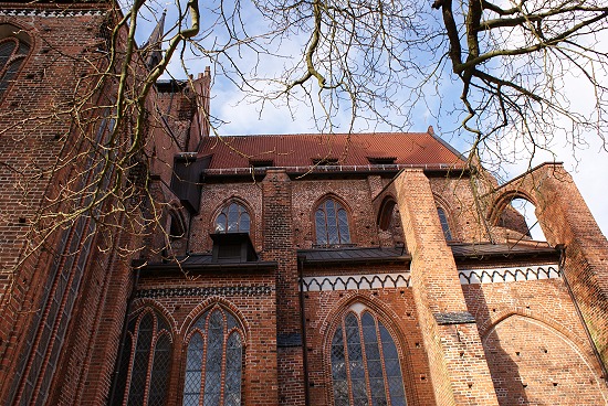 Kirchenschiff Sankt Georgen